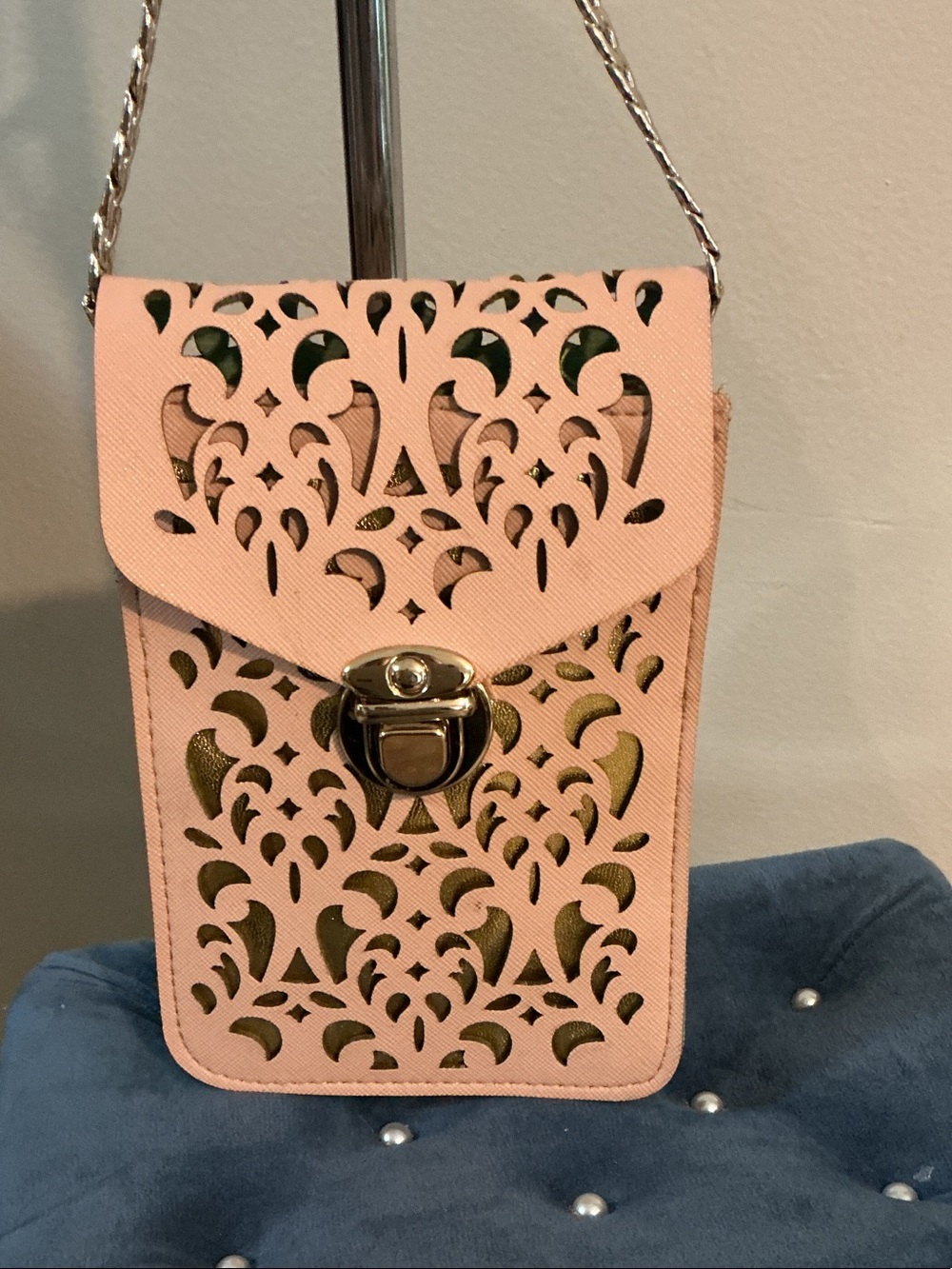 Blush Pink Laser-Cut Crossbody with Chain Strap - Picture 2 of 4